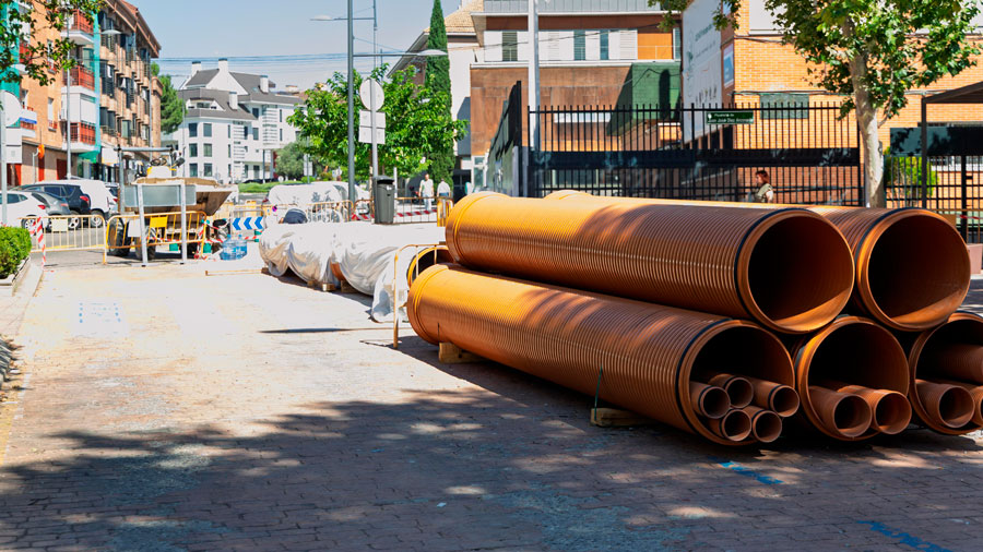 Obras en la calle Juan Carlos I de Boadilla del Monte hasta el 31 de agosto Obras en la calle Juan Carlos I de Boadilla del Monte hasta el 31 de agosto