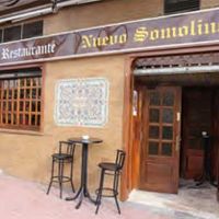 Fachada del restaurante Nuevo Somolinos en Boadilla del Monte.