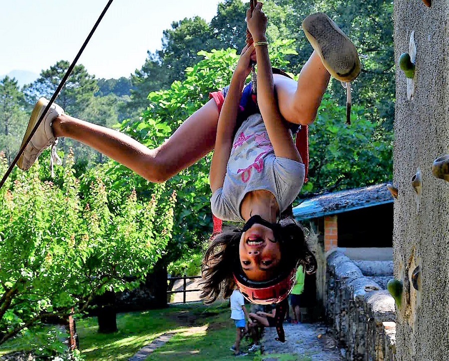 Campamento de inglés en la naturaleza.