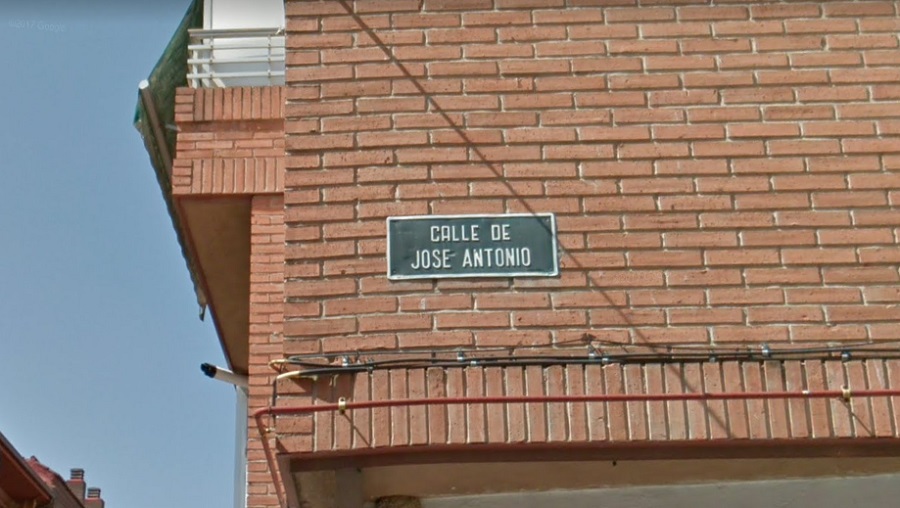 El PSOE celebra que el PP tenga que cumplir la ley de Memoria Histórica. / Imagen: Google Street View