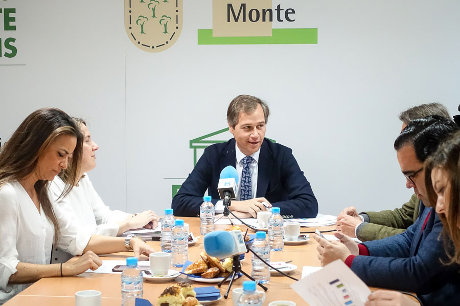 González Terol: "Sigo luchando para que Boadilla tenga Cercanías"