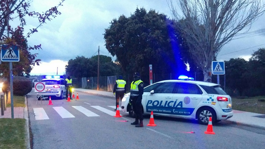 El PP reprocha a Vox su rechazo al aumento de policías locales.