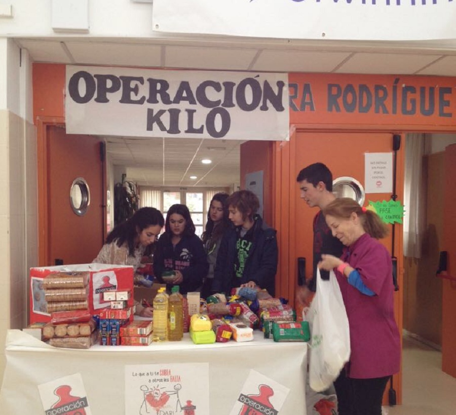 Recogida de alimentos en el Ventura Rodríguez.