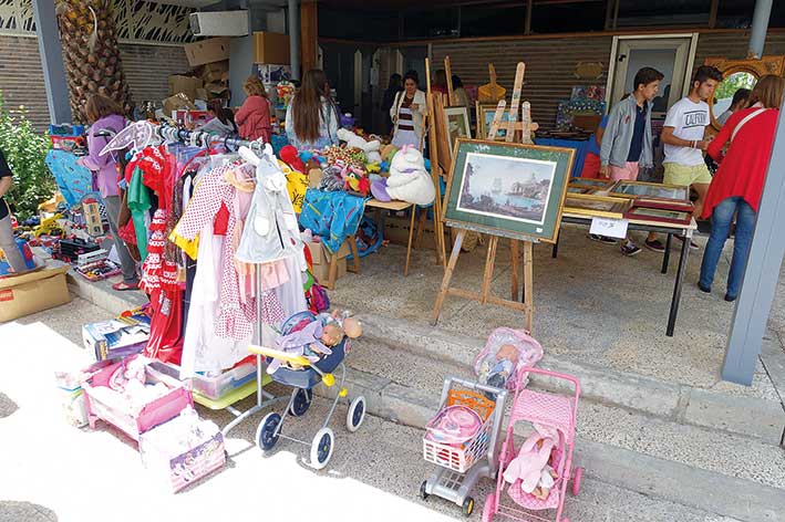 Mercadillo solidario de primavera - Boadilla solidaria