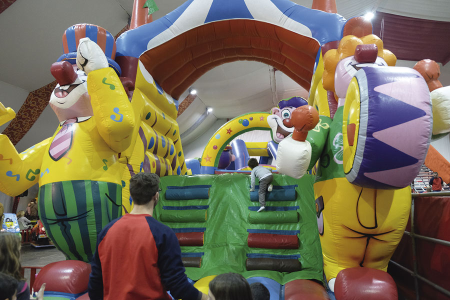 Carpa de Navidad: actividades y diversión para todas las edades