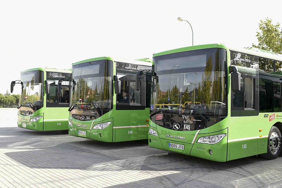 Refuerzo de autobuses a Moncloa y Aluche.