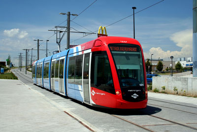 Metro Ligero colabora con el Hogar Don Orione.