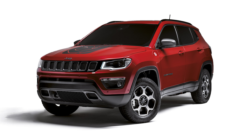 Jeep Renegade 4x4e y Compass 4x4e, híbridos enchufables