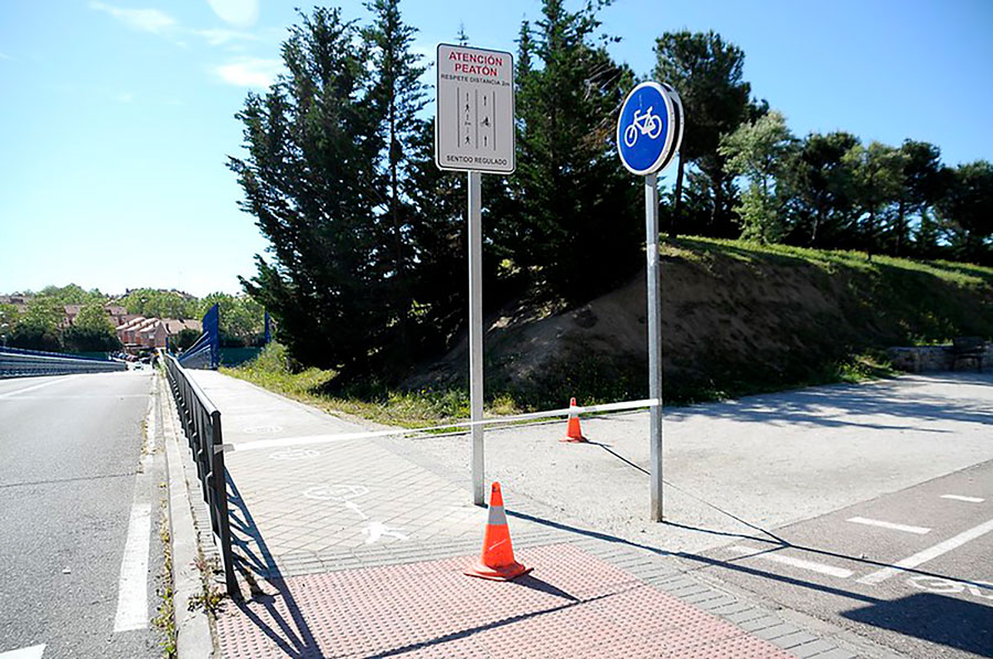 Cambio de sentido peatonal en los puentes sobre la M-50