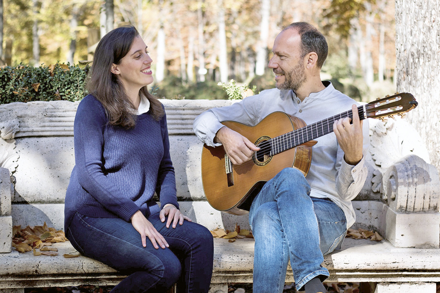 Paloma Friedhoff canta música española en Boadilla del Monte