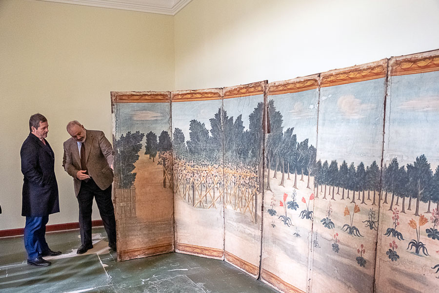 El consejero de Cultura, Mariano de Paco, durante su visita esta mañana al Palacio del infante don Luis