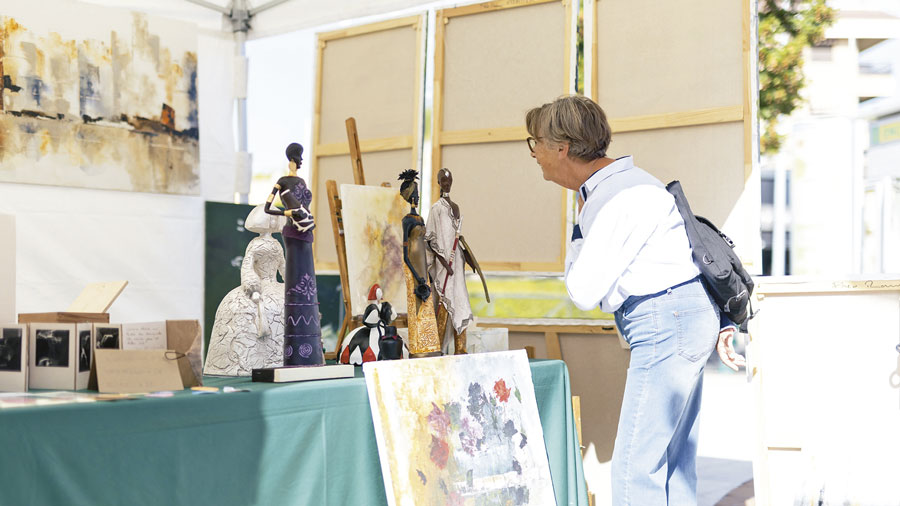 Boadilla del Monte celebra la XIV Feria del Arte