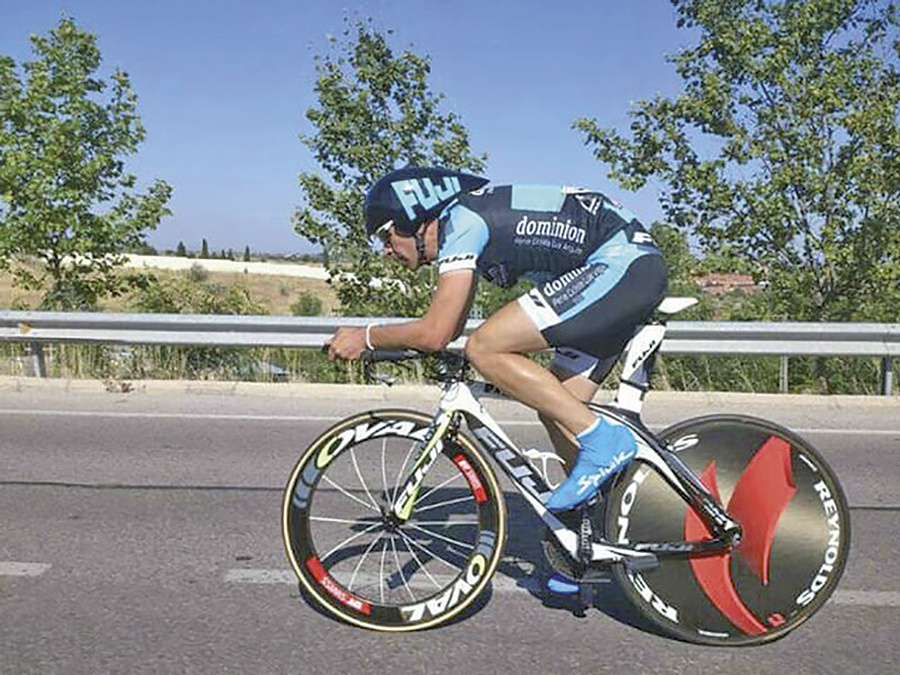 Agustín Anguita, triatleta y solidario