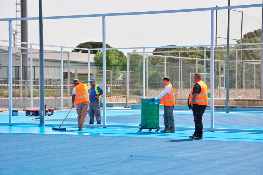 Renovación del pavimento de las pistas de tenis del Ángel Nieto en Boadilla del Monte