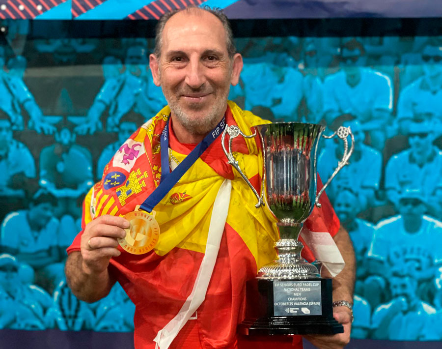Fran Rodríguez, vecino de Boadilla del Monte, tricampeón del Pádel Senior