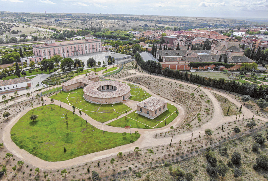 Paloma Olmedo, veinte años defendiendo el palacio de Boadilla del Monte