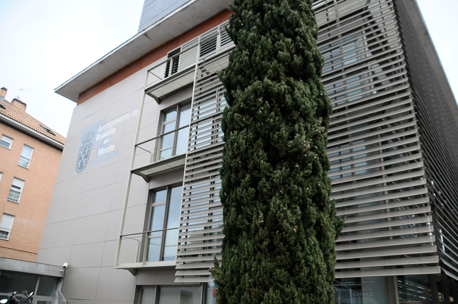 El Ayuntamiento de Boadilla del Monte licita la venta de una parcela junto a la Ciudad Financiera del Santander El Ayuntamiento de Boadilla del Monte licita la venta de una parcela junto a la Ciudad Financiera del Santander