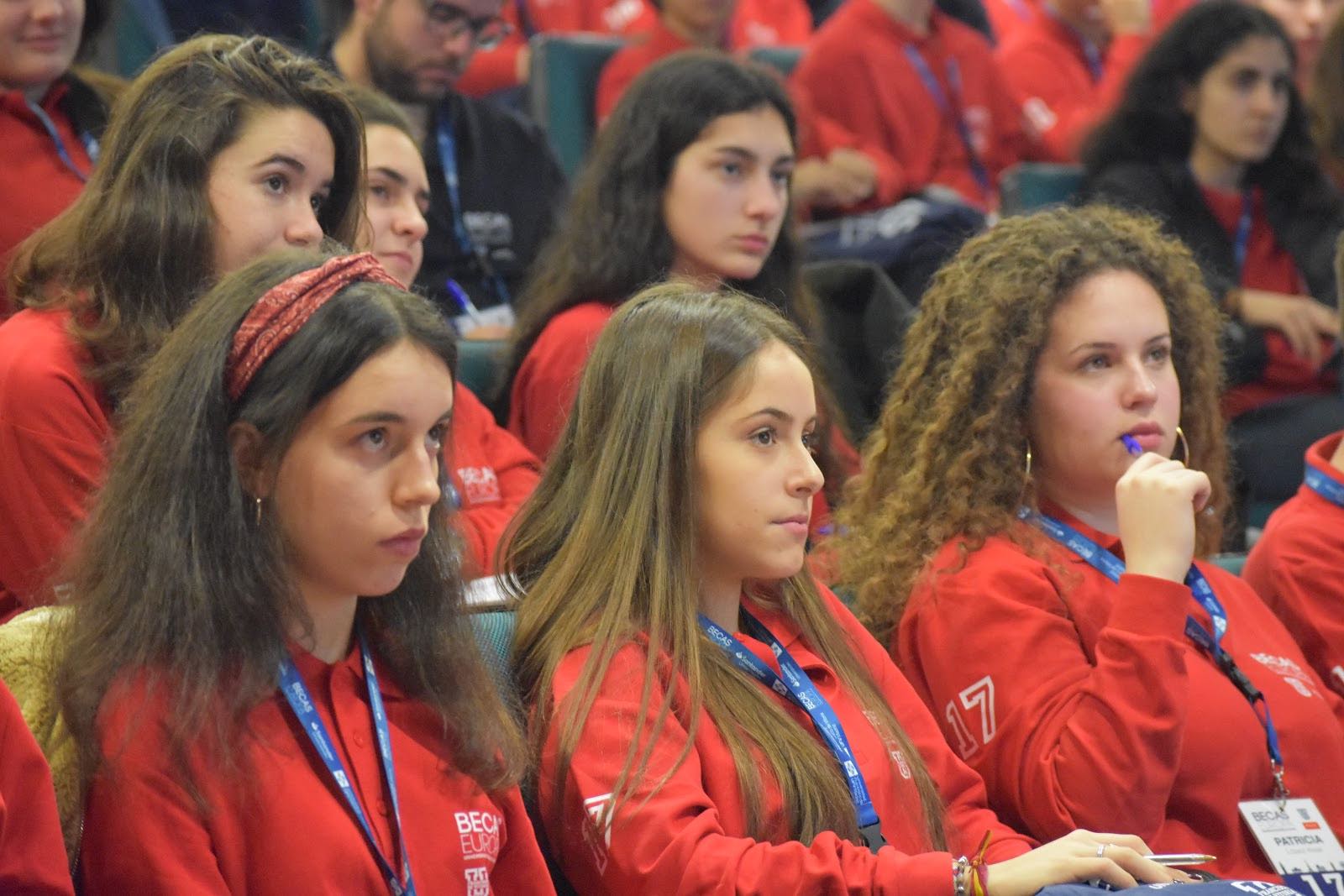 Una alumna del Highlands School Los Fresnos, obtiene una de las Becas Europa