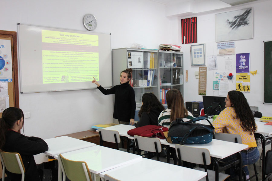 Talleres de gestión del estrés para alumnos de Bachillerato del Colegio Virgen de Europa