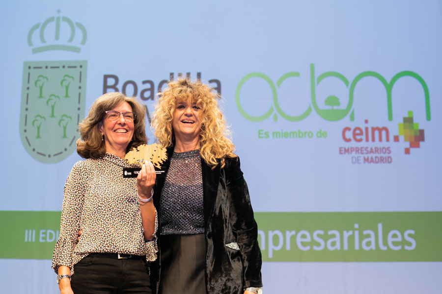 Premio Espacio al Comercio del Barrio:  Joyería Marga