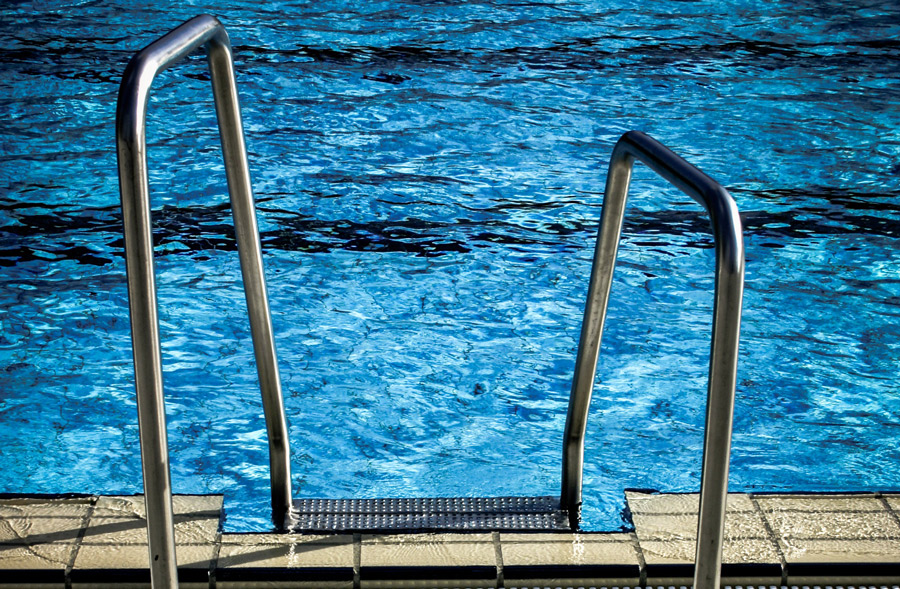 Los titulares del Carné Joven pueden entrar gratis a las piscinas públicas gestionadas por la Comunidad de Madrid.
