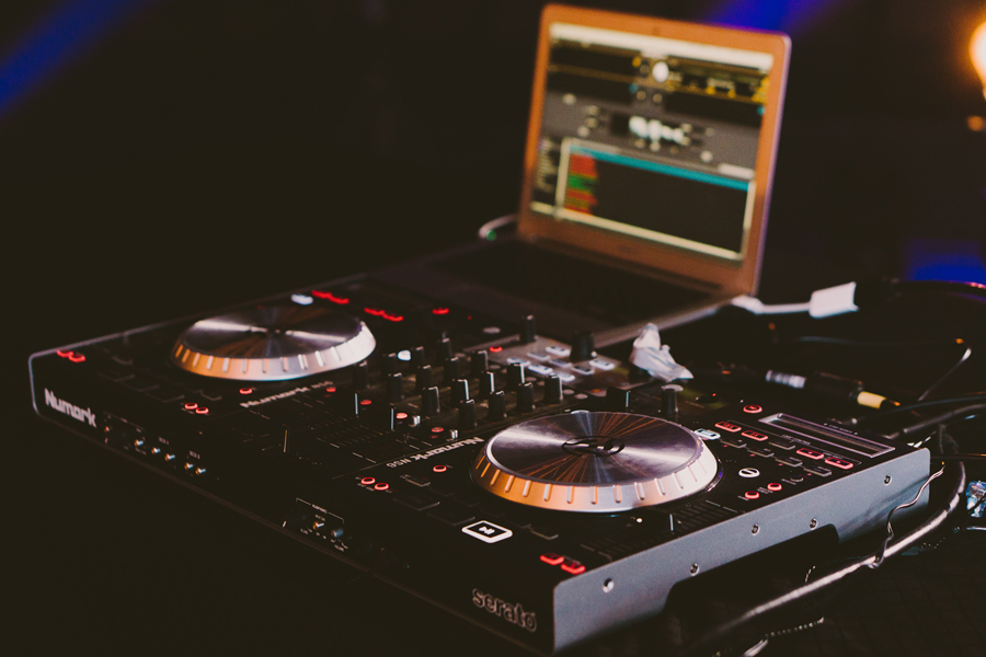 ¿Quieres aprender a ser DJ?