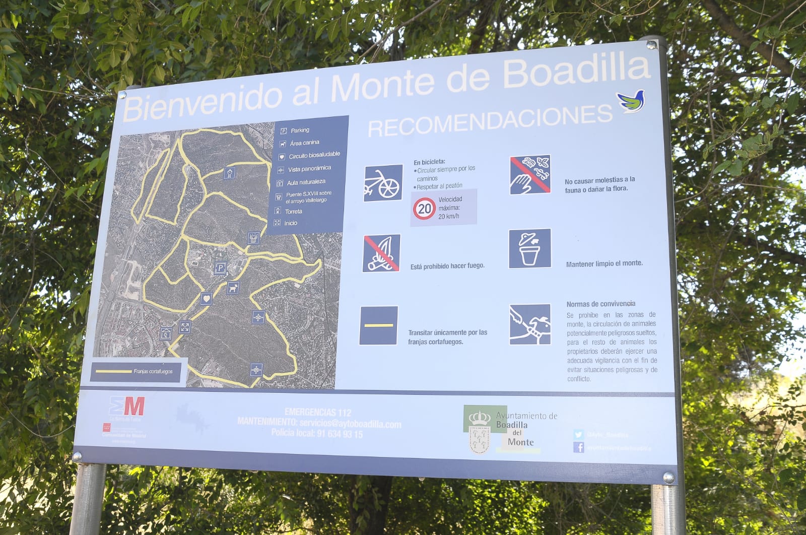 El Ayuntamiento instala carteles informativos con las normas de acceso al monte de Boadilla