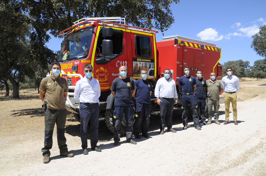 Los bomberos forestales ya están en el monte de Boadilla