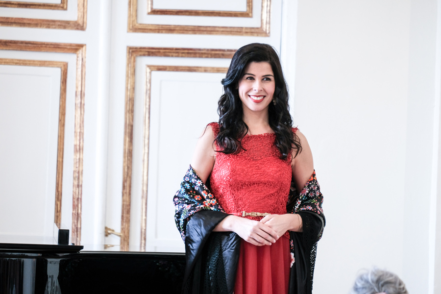 La soprano Irene Palazón, en el Teatro de la Zarzuela