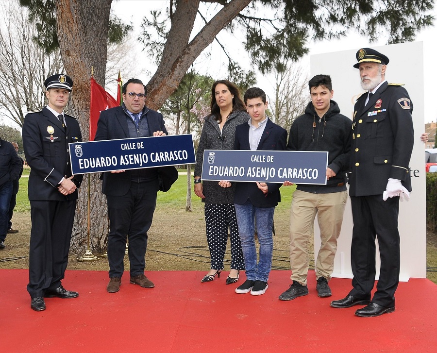 Calle en honor de un policía local fallecido.