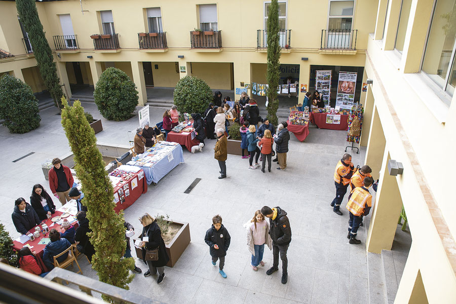 Feria de Asociaciones de Acción Social y Voluntariado en Boadilla del Monte Feria de Asociaciones de Acción Social y Voluntariado en Boadilla del Monte
