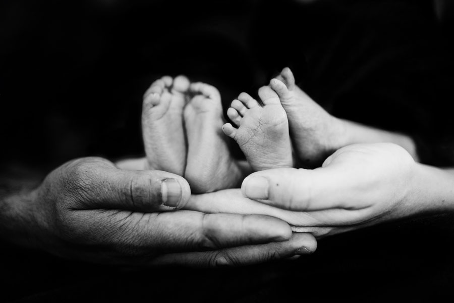 1.800 euros de ayuda por hijo en partos y adopciones múltiples en la Comunidad de Madrid