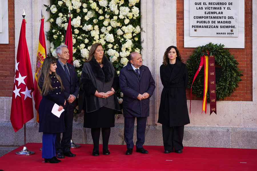 Homenaje a las víctimas del 11-M en la Real Casa de Correos de Madrid