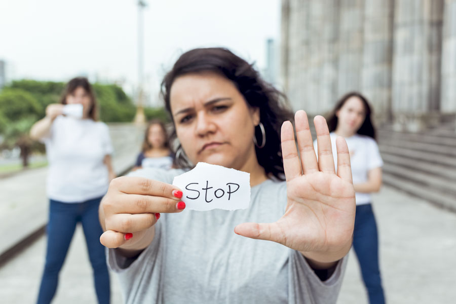 24 de noviembre, concentración en Boadilla del Monte en contra de la violencia sobre la mujer 24 de noviembre, concentración en Boadilla del Monte en contra de la violencia sobre la mujer