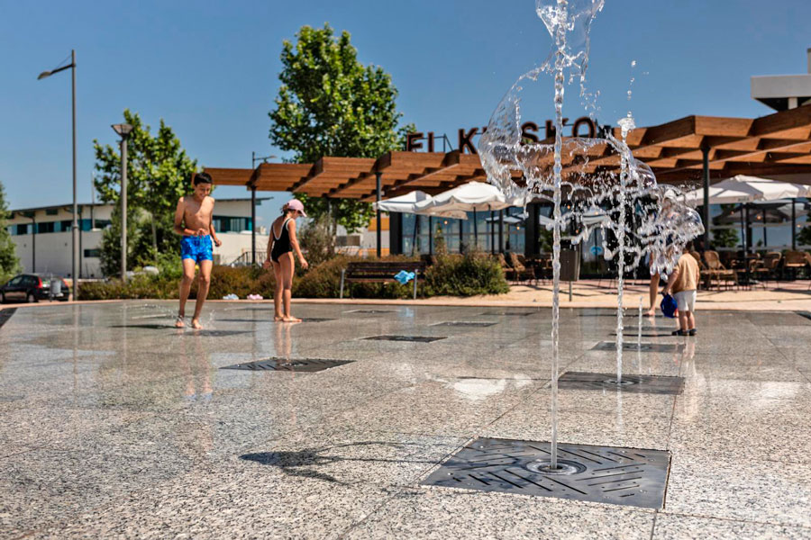 Abierta la fuente de chorros del parque Miguel Ángel Blanco de Boadilla del Monte 
