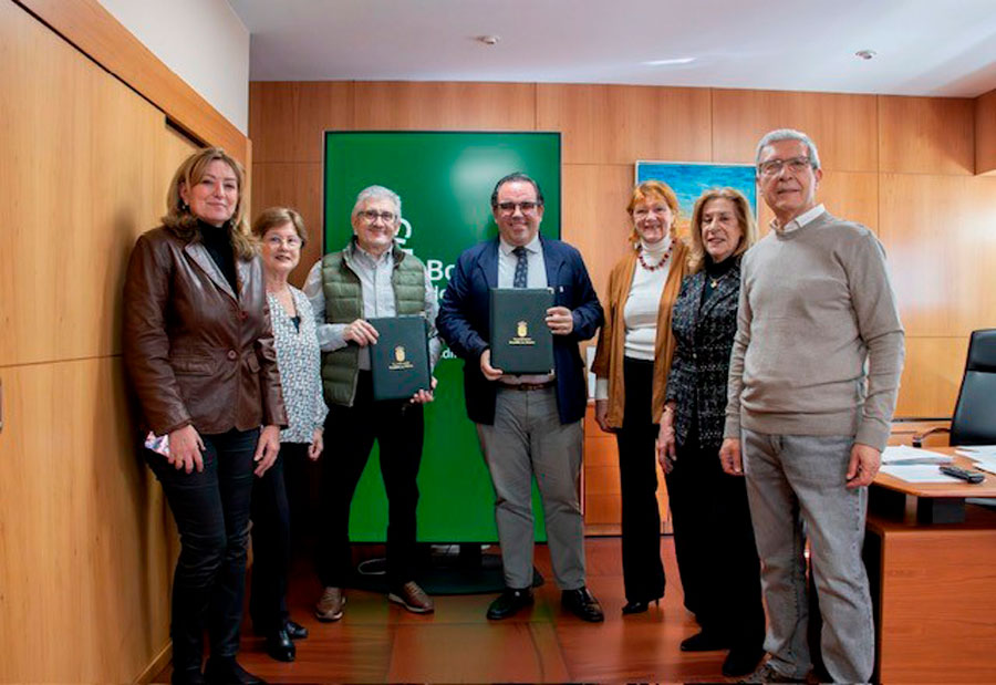 El Ayuntamiento de Boadilla del Monte renueva el convenio con la Asociación de Mayores