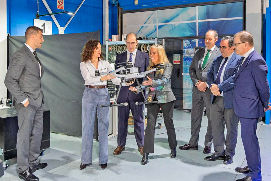 Isabel Díaz Ayuso presentó en Boadilla del Monte la primera Estrategia de Impulso del Ecosistema de Drones regional