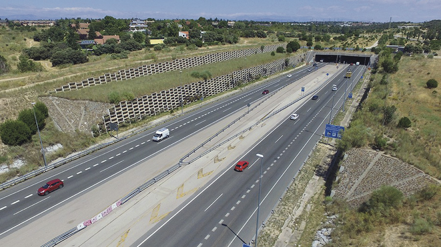 Imagen de la M-50 a su paso por Boadilla del Monte Primeros pasos para mejorar la M-50 y sus conexiones a su paso por Boadilla y Majadahonda