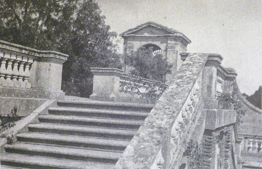 El jardín del palacio en 1930 El jardín del palacio en 1930