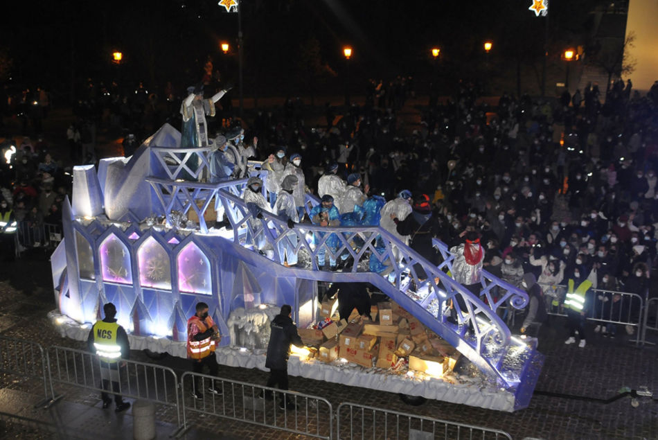 Diez carrozas acompañarán a los Reyes Magos en la cabalgata de Boadilla del Monte
