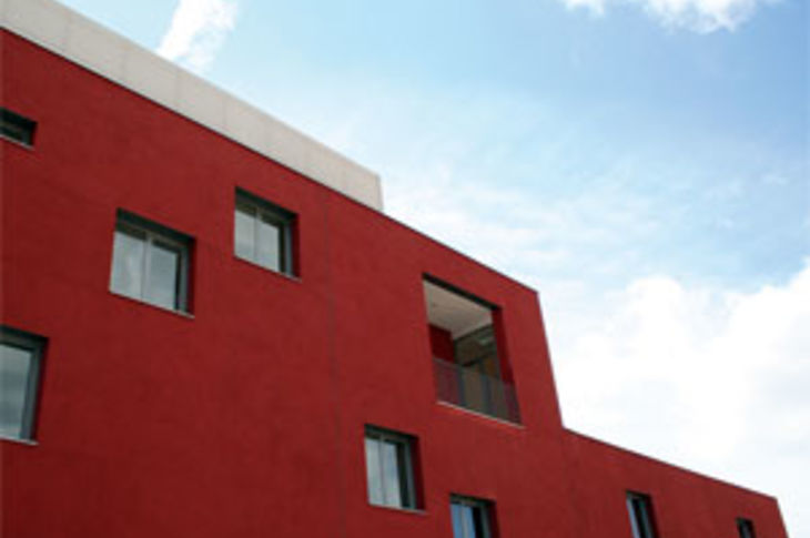 Detalle del edificio del Auditorio Municipal, sede de la Escuela Municipal de Música de Boadilla del Monte.