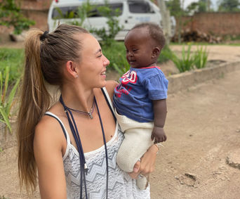 María Galán: "Soy muy feliz con lo que hago en África"