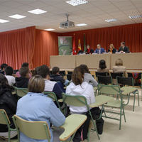 El alcalde de Boadilla, Arturo González Panero, inauguró las jornadas en el instituto Ventura Rodríguez.