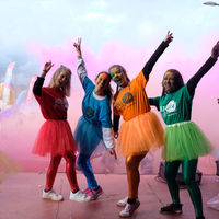 Holi Life: 2.000 personas participaron en la carrera de colores