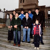 Miembros de la nueva junta de la Hermandad de San Babilés.