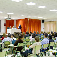 Instante de la ponencia sobre Inteligencia Emocional que la Escuela de Padres ha celebrado en el IES Ventura Rodríguez.