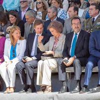 Familias educadoras de perros guía y algunos de los ciegos con sus perros.