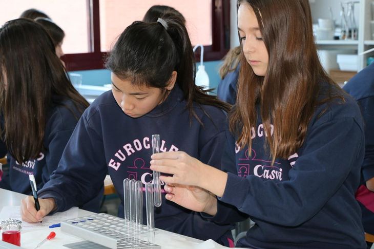 Laboratorio Eurocolegio Casvi