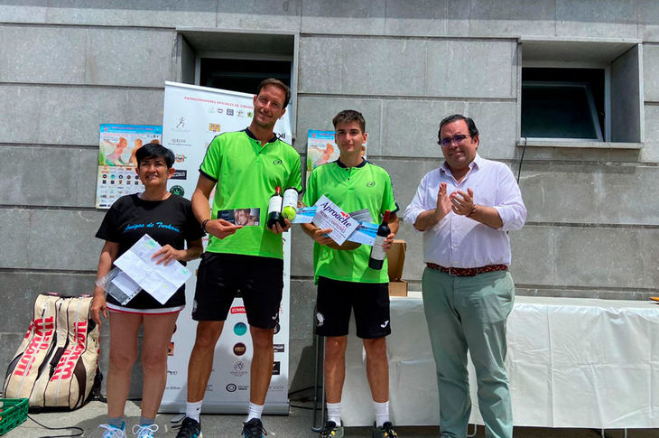 Éxito total del torneo de pádel Cirugía en Turkana celebrado en Boadilla Éxito total del torneo de pádel Cirugía en Turkana celebrado en Boadilla