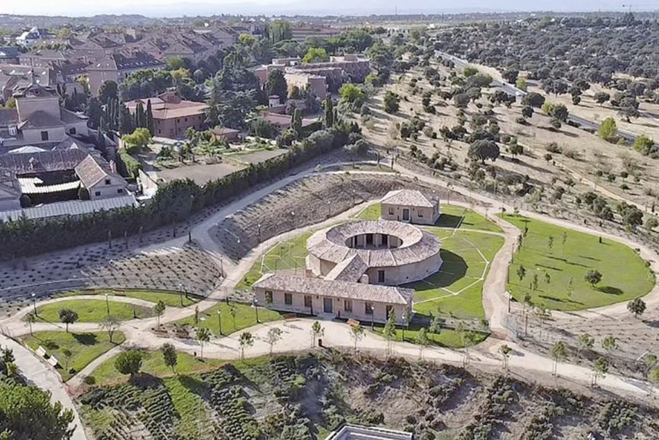 El Gallinero, un edificio único en España en Boadilla del Monte